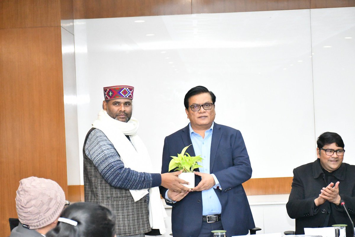 DrMilindKamble's tweet photo. A Lecture on THE PROBLEM OF RUPEE at DAIC Addressed
Dr. Ambedkar established his reputation as a distinguished economist in monetary economics following his encounter with John Maynard Keynes. 
In an era when global trade operated on gold standards, But Mr. Keynes proposed India should adopt the Gold exchange Standards. 

Contrarily, Dr. Ambedkar contended that a developing economy like India could derive greater advantages from a flexible Gold exchange standard. He voiced apprehensions about the potential for inflation if an irresponsible government were given the authority to print excessive currency. …

#TheProblemOfRupee  #DAIC 

@Drvirendrakum13 @RamdasAthawale  @ANarayana_swamy  @PratimaBhoumik @NSFDC_MOSJE @nskfdc @nbcfdc @NISD_India @pib_MoSJE @_saurabhgarg @MIB_India @MD_NSKFDC #TransformingIndia #9YearsOfSeva #PMOIndia #MSJEGOI @DICCIorg @DICCINextGen