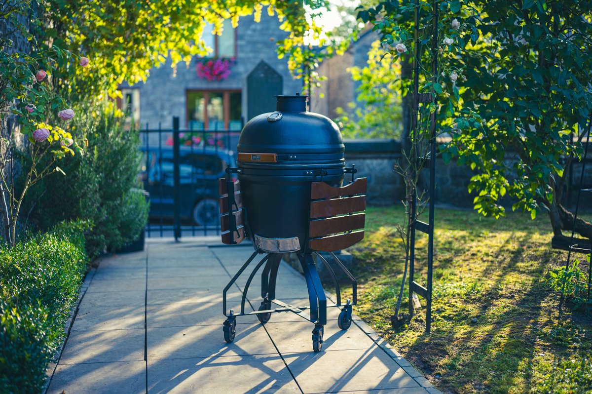 🔥 Grill Bill Kamado BBQ's zijn niet alleen voor de zomer! Onze topkwaliteit BBQ's zijn perfect voor elke tijd van het jaar. Winter, lente, zomer of herfst, elke seizoen brengt een unieke BBQ ervaring. 🍖🔥🍗

#GrillBill #KamadoBBQ #BBQHetHeleJaarDoor