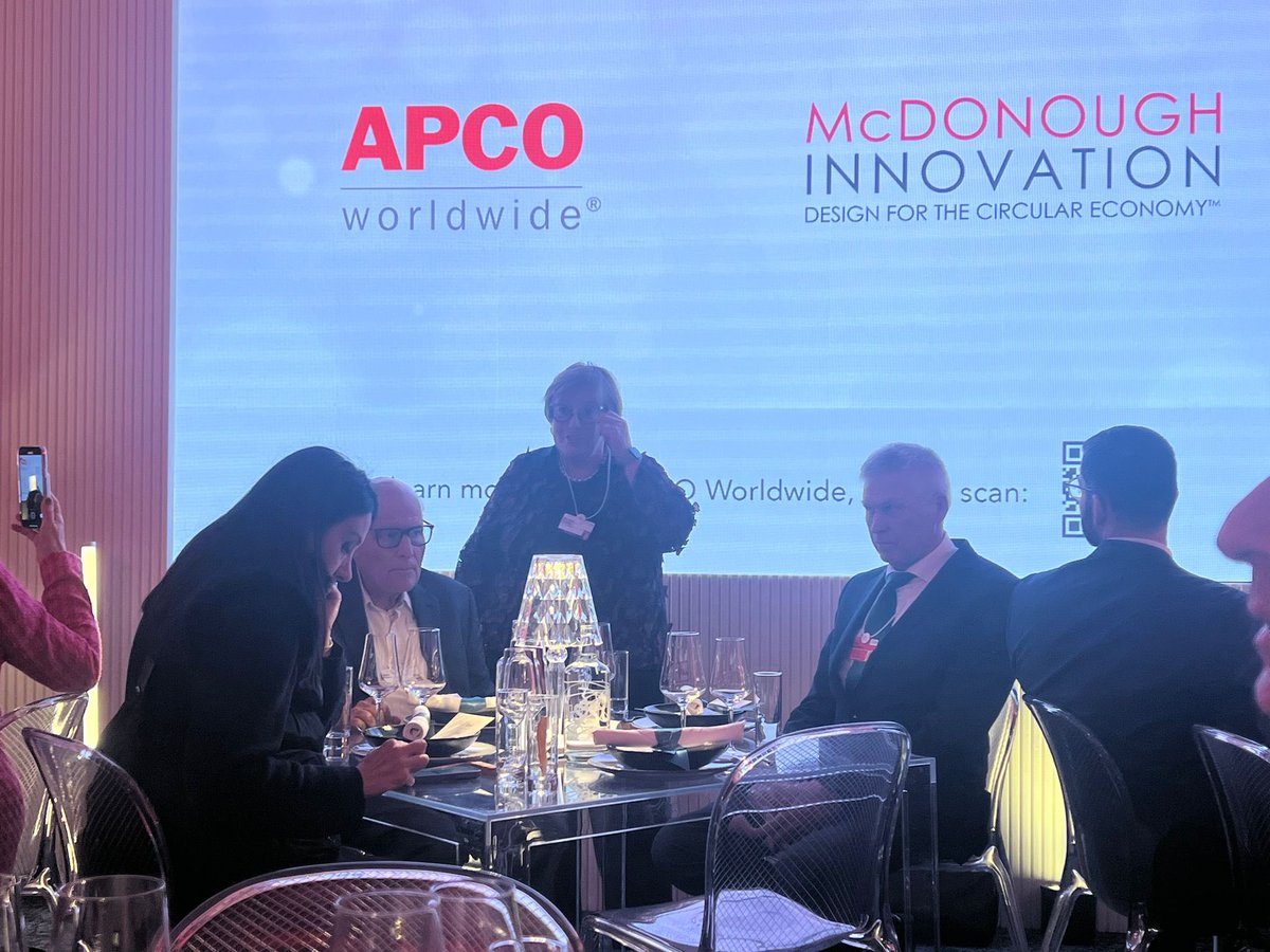 In Davos WEF2024 The Bridge Tank was among the happy few celebrating APCO Wordwide 40 years and contributing the Davos Circular Economy Dinner inspired by circular economy world leader Bill McDonough