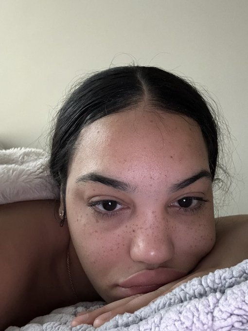 Good morning! ☀️ https://t.co/ryjAgSjiGQ