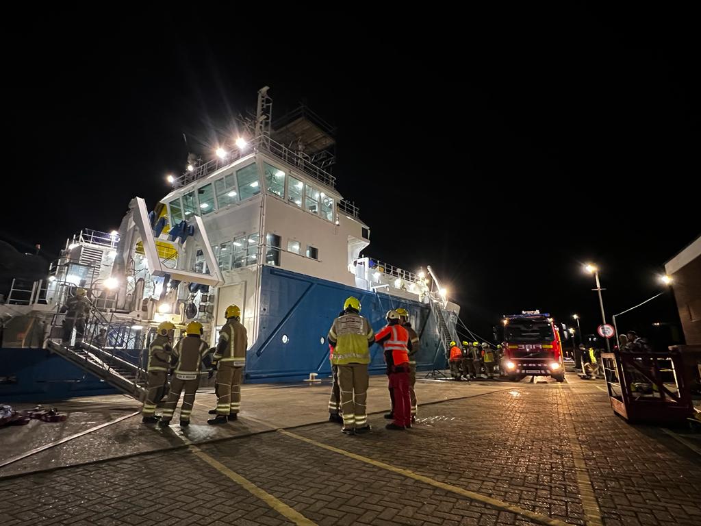 Norfolk Fire and Rescue Service (@norfolkfire) on Twitter photo Crews from Great Yarmouth and Gorleston joined colleagues from <a href="/SuffolkFire/">Suffolk Fire & Rescue Service</a> this week to take part in an exercise in Lowestoft on the maritime research vessel <a href="/CefasGovUK/">Cefas</a> Endeavour to help prepare us if we need tackle a ship fire. π’
A big thank you to everyone who took part. Crews from Great Yarmouth and Gorleston joined colleagues from <a href="/SuffolkFire/">Suffolk Fire & Rescue Service</a> this week to take part in an exercise in Lowestoft on the maritime research vessel <a href="/CefasGovUK/">Cefas</a> Endeavour to help prepare us if we need tackle a ship fire. π’
A big thank you to everyone who took part.