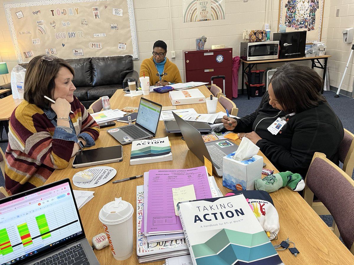 AliBuzzell's tweet image. Scores. Plans.  CFA’s.  SHES Data meeting! #learningisrequired #SHESallthat