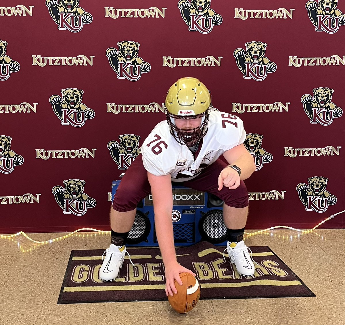 Donner0501's tweet photo. After a great visit and conversation with @KUHC_Clements I am excited to announce I have a received an offer to @KUBearsFootball, thank you @CoachTaylor_OL for the invitation https://t.co/tS2QLvhDE8