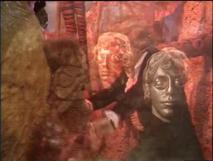 DWUDatabase's tweet photo. Does anyone else do the maths in their head when watching this scene? They were really going all out with the effects #DoctorWho #ClawsofAxos https://t.co/XhRyKwK70D