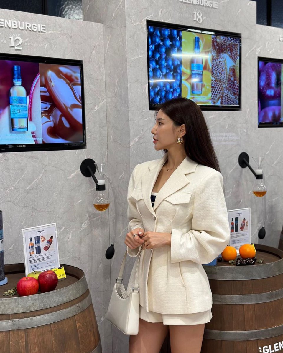 Which of these 100-point wines would you like to taste? These will be poured at Great Wines World Miami taking place at the Miami Beach Convention Center on Feb 29 &amp; Mar 1. Among the 900+ wines being served, seven have earned 100 points. Get tickets: bit.ly/GWOWMIAMI2024