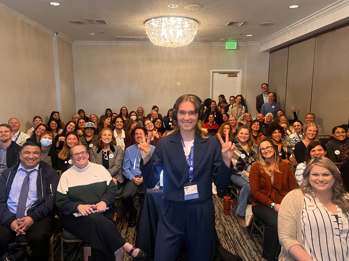 ⁦<a href="/SanMarcosUSD/">San Marcos USD</a>⁩ Alumni Jessie Way presented at the ⁦<a href="/SanDiegoCOE/">San Diego County Office of Education</a>⁩ Equity Conference on Positive Affirming Practices for Neurodivergent Students. It was a packed room! #FutureReady #WeAreSMUSD