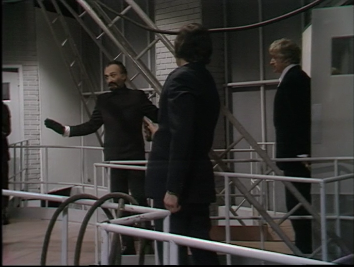 DWUDatabase's tweet photo. I don't know if I missed something but the Brigadier promises the Master his freedom if he helps and then when he fulfils his side of the bargain he is arrested anyway. Doesn't seem like cricket to me #DoctorWho #ClawsofAxos https://t.co/GLq0ew1GaC