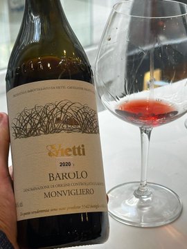 selacke4774's tweet image. On Feb 29 &amp;amp; Mar 1, over 380 of the world&apos;s very best wine producers will be in Miami for Great Wines World. Over 900 wines will be served over two days. Get tickets: bit.ly/GWOWMIAMI2024