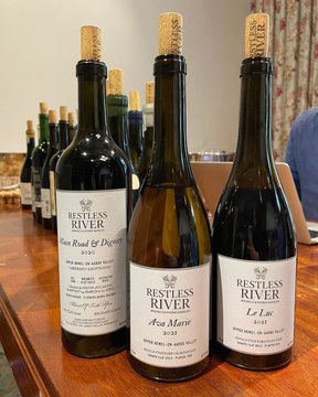 At #00Wines, owners Chris and Kathryn Hermann craft Burgundy-inspired Oregon chardonnays with minerality, reductive character and tight and subtly ripened fruit reminiscent of whites from Ramonet in the 1980s. They also make fresh and structured pinots partially made in amphora.