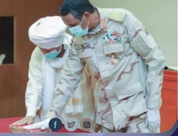 مجلس السيادة الانتقالي، يصدر قراراً ألغى بموجبه جميع القرارات الصادرة عن مجلسي السيادة والوزراء التي كان يترأسها نائب رئيس المجلس السابق  محمد حمدان دقلو وجميع اللجان والآليات التي يترأسها حميدتي