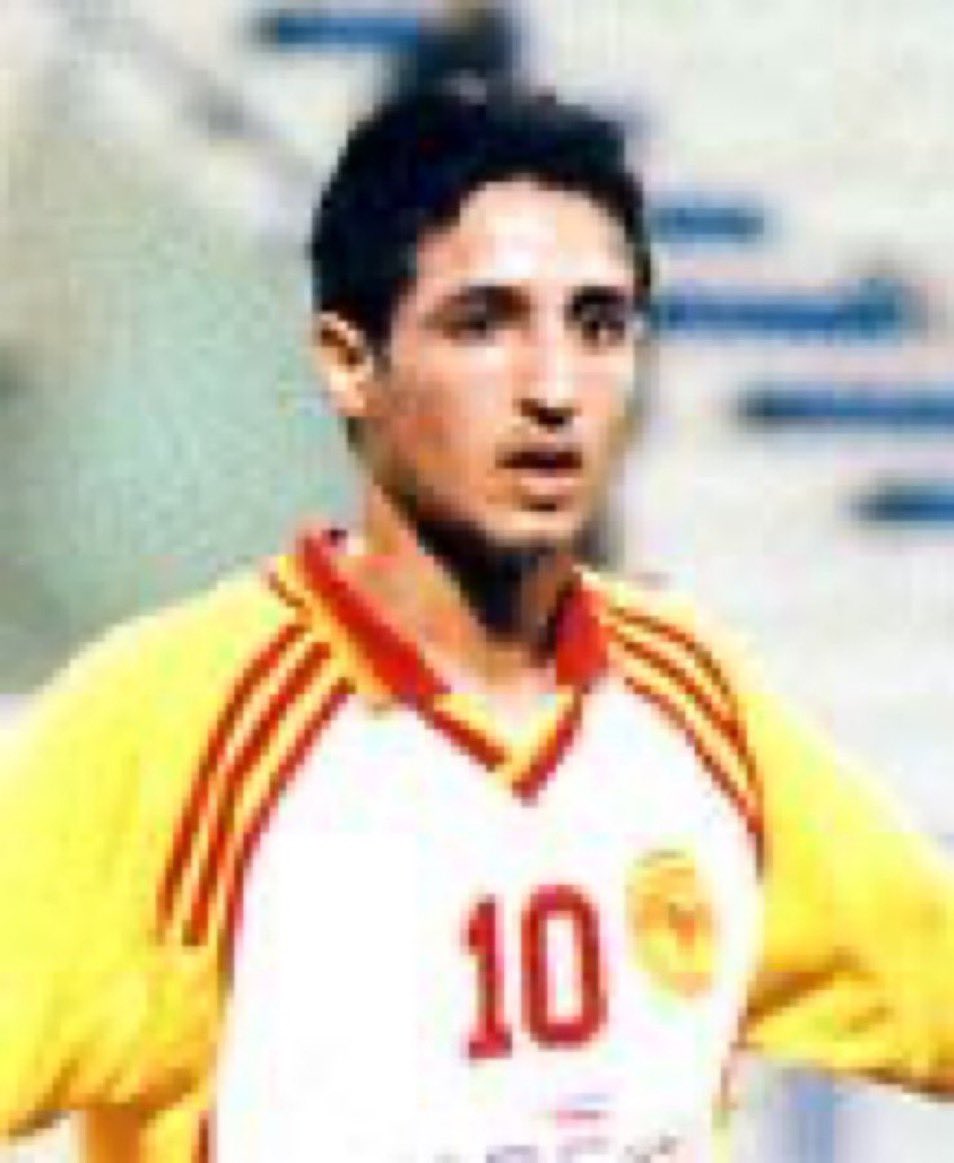 أنا لله وانا اليه راجعون 

بقلوب راضية بقضاء الله وقدره ، #وفاة_عبدالعزيز_الزهراني لاعب نادي<a href="/Alqadsiah/">نادي القادسية السعودي</a>  الاسبق 
أحر التعازي وصادق المواساة لأسرتهم الرياضين من لاعبين واعلام 
نسأل الله أن يتغمده بواسع رحمته وأن يسكنه فسيح جناته ، ويلهم أهله وذويه الصبر والسلوان ..