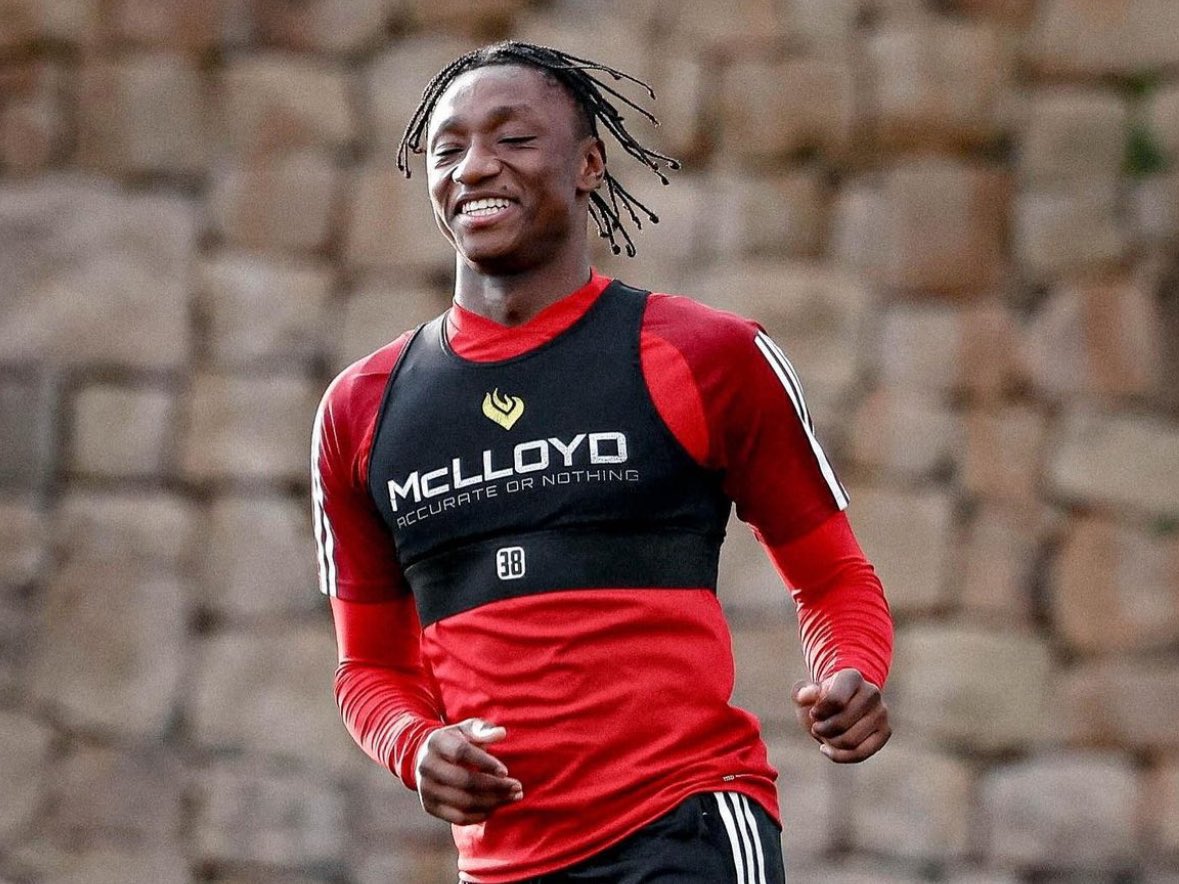 FabrizioRomano's tweet image. 🦢🏴󠁧󠁢󠁥󠁮󠁧󠁿 Swansea have had first offer of Romaine Mundle turned down today by Standard Liege.

Mundle could be leaving this month as Swansea but also Stoke and Plymouth are keen to get him.

Interest from several clubs, one to follow.