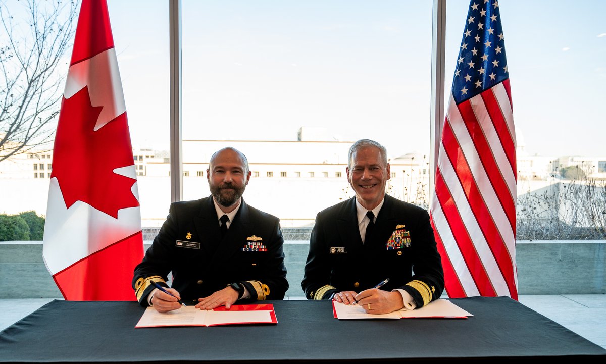 On Jan 8th an MoU was signed between the <a href="/USNavy/">U.S. Navy</a> &amp; the <a href="/RoyalCanNavy/">Royal Canadian Navy</a> related to the Canadian Surface Combatant, an extremely important moment for the RCN. This helps advance what is arguably the most complex, and important procurement for our Navy. 1/3