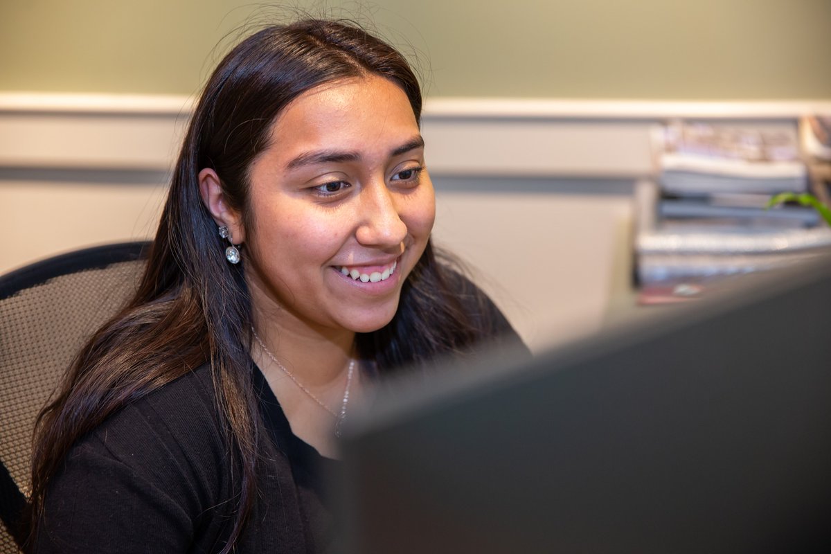 Olympia Snowe Women's Leadership Institute tweet media