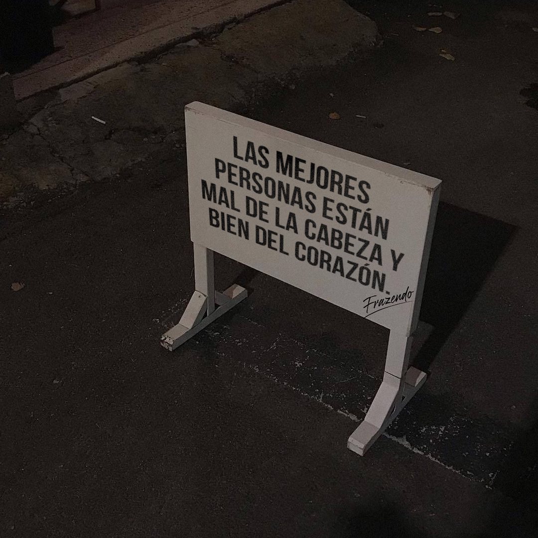 ᴍᴇ ʟᴏ ᴅɪᴊᴏ ʟᴀ ᴘᴀʀᴇᴅ ⚡ (@laparedmelodijo) on Twitter photo 