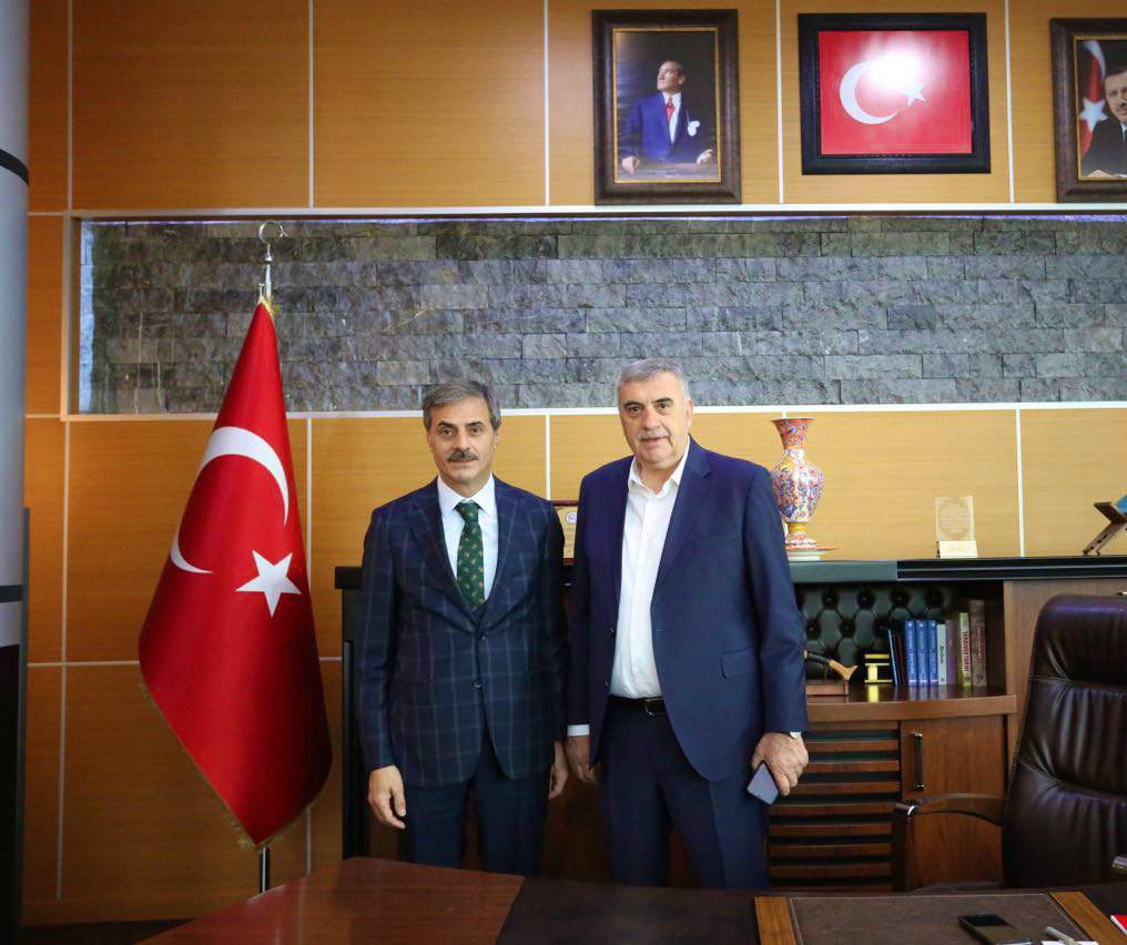 Yüzüstü çok süründün Sakarya, sürünmeye devam!