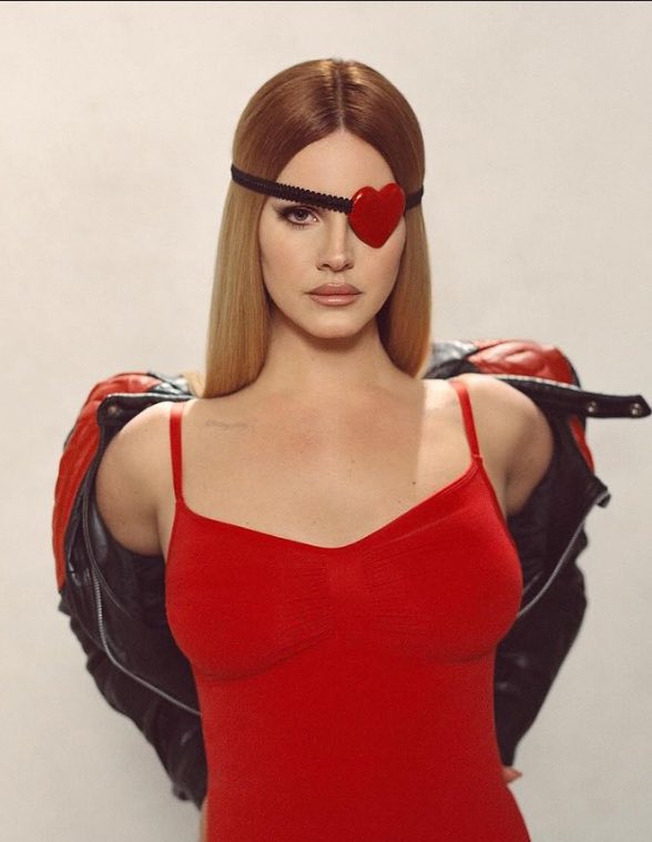 PetiteAnge_'s tweet photo. Lana Del Rey for SKIMS Valentines collection https://t.co/KYRJnJKguC