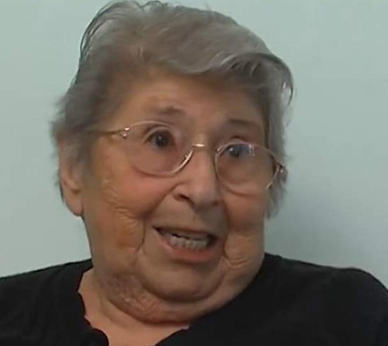 Falleció María Elocadia Ojeda de Romero, Madre de Plaza de Mayo de La Plata
En este contexto tan doloroso que nos toca vivir, la recordaremos y seguiremos reclamando por Memoria, Verdad y Justicia. 
Hasta la memoria, siempre.