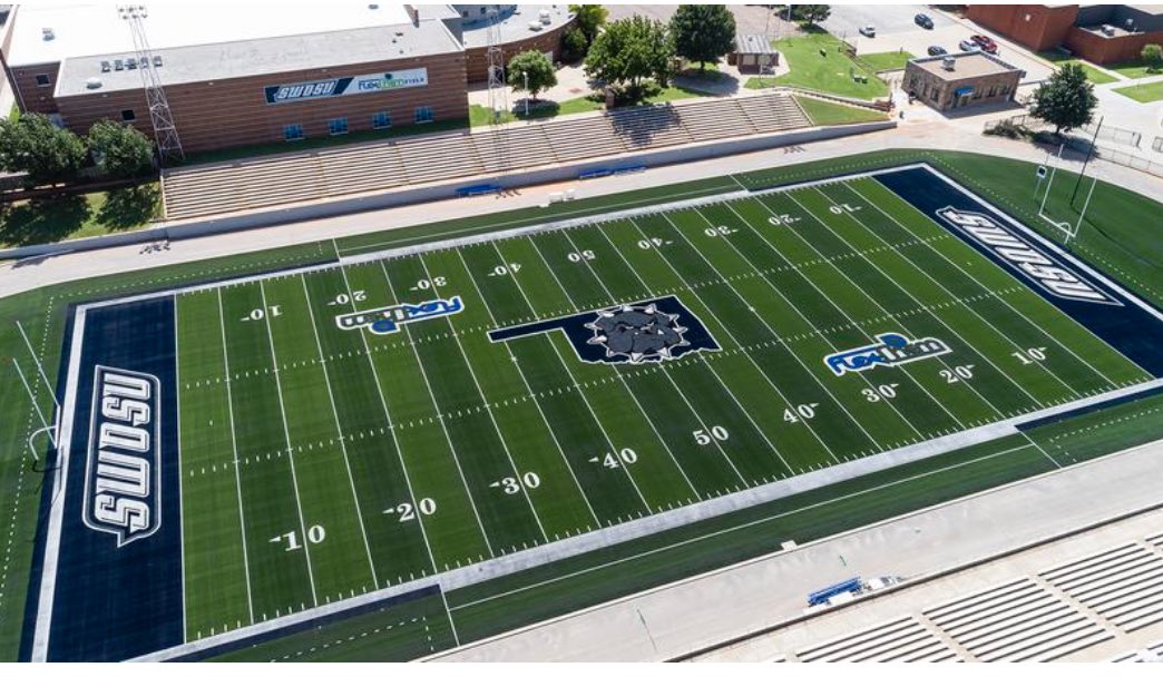 CoreyRowlandJR's tweet photo. After a great conversation with @coachrice_4  I’m blessed to receive an offer from Southwestern  Oklahoma state University 
@AceTooCool @footballedison 
@SWOSUFootball https://t.co/s35zNX2eP2