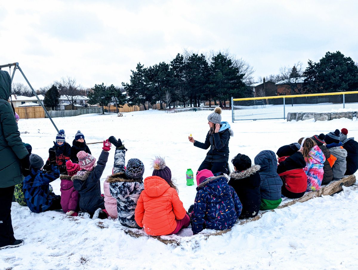 ewfosterps (@ewfosterps) on Twitter photo We're so happy that it's warmed up so we can get back to our outdoor learning. Our grade 1s are talking science (forces, states of matter) as they play with bubbles. <a href="/cooksclass/">Ms Cook & Crew</a> <a href="/MHamill19/">Ms. Hamill</a> <a href="/HaltonDSB/">HDSB</a> We're so happy that it's warmed up so we can get back to our outdoor learning. Our grade 1s are talking science (forces, states of matter) as they play with bubbles. <a href="/cooksclass/">Ms Cook & Crew</a> <a href="/MHamill19/">Ms. Hamill</a> <a href="/HaltonDSB/">HDSB</a>