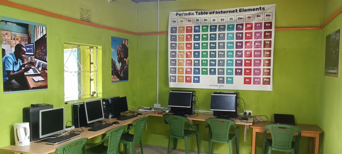 kijijiyeetu's tweet photo. #KijiTech Hub Empowering Ugunja through the convergence of digital technology, internet connectivity, and #CommunityNetworks—a Digital Revolution unfolding for underserved communities and schools. Dream big, transform reality for #Smartvillages @ISOC_Kenya @48percent_org https://t.co/SNhzpusxeq