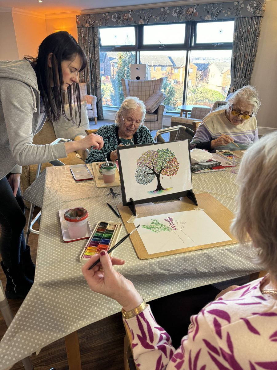 Oak Tree Lodge care home tweet media