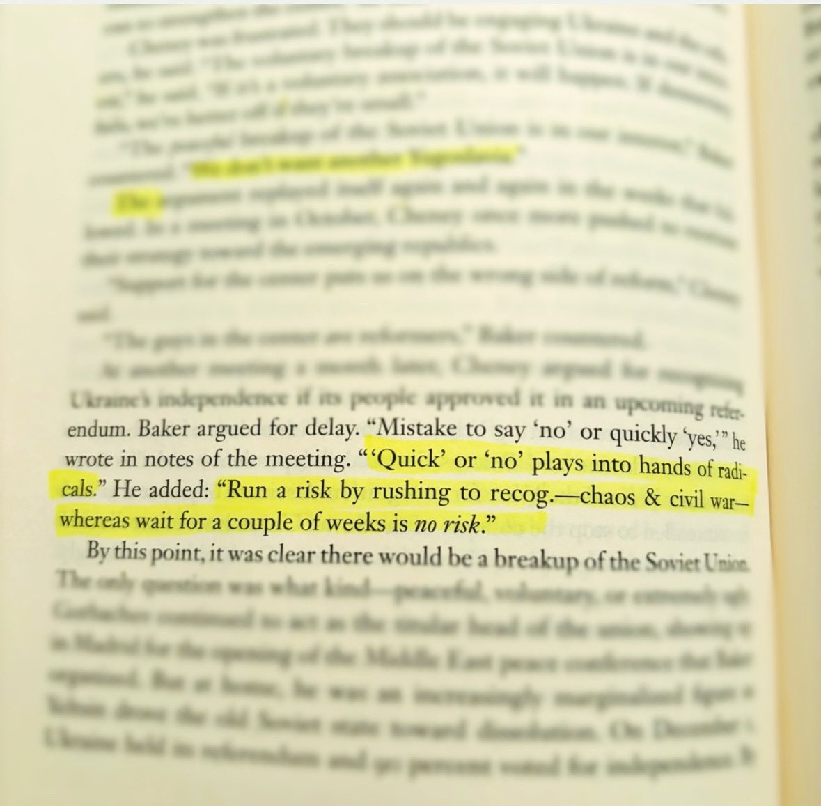 #themanwhoranwashington #peterbaker #susanglasser #jamesbaker #ushistory #history #georgehwbush #bushadministration #sovietunion #ukraine #russia