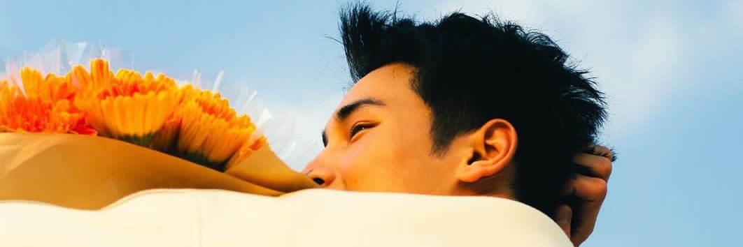 Its_Pareezy's tweet image. #headerupdated 

جو داستاں آنکھوں سے شروع ہو وہ کبھی ختم نہیں ہوتی

🧡