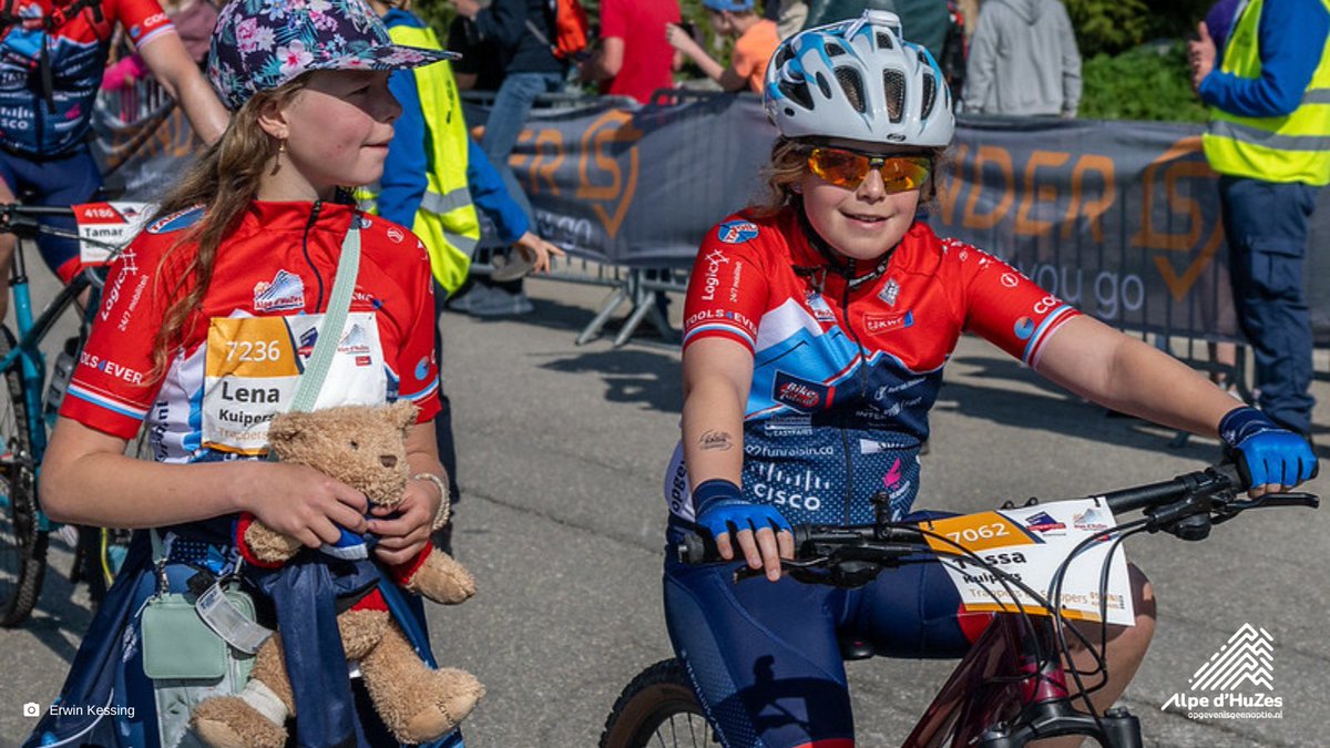 Ieder jaar beklimmen ook veel kinderen de berg. Voor hun veiligheid mogen deelnemers jonger dan 16 jaar alleen meedoen als wij een toestemmingsverklaring hebben. 

Nog geen toestemmingsverklaring ingestuurd? Klik hier om het formulier te downloaden: bit.ly/3ktSIb2

#ad6