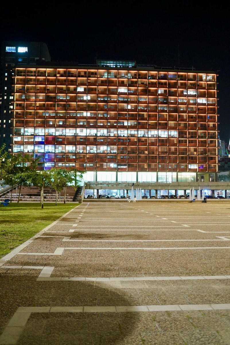 Tel Aviv tweet media