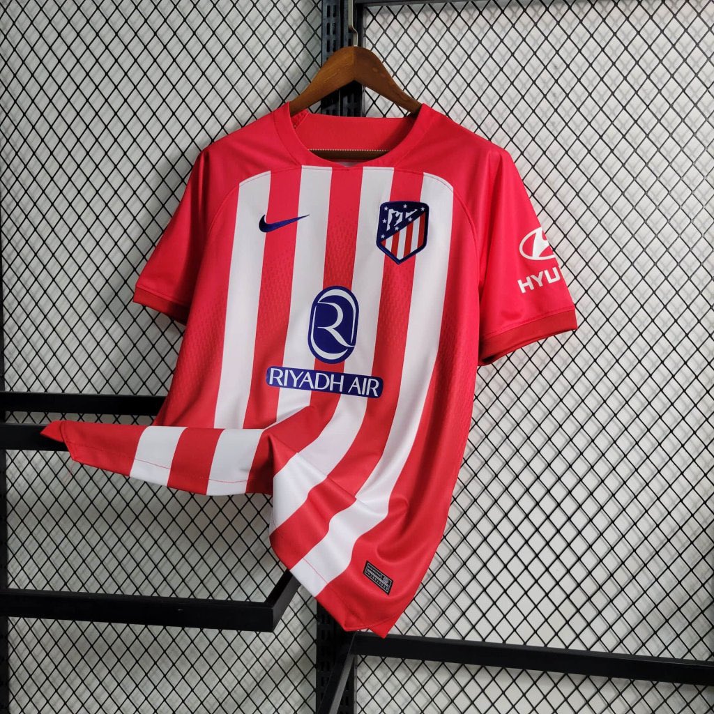 camisetas_grx's tweet photo. ⚠️SORTEO EXPRESS⚠️

Vamos a sortear una camiseta a elegir entre todos los que  cumplan los siguientes requisitos:

- Den RT a esta publicación 

- Respondan con el resultado para el derbi y acierten

El ganador se dará mañana, suerte a todos 🍀🎁 https://t.co/eFFEcRHJmK