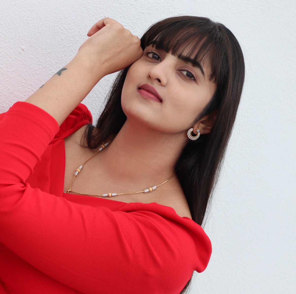 kayaldevaraj's tweet photo. January 20

#Embiran #80sBuildup
Heroine
#RadhikaPreethi Birthday

My Best Wishes @preethi_radhika 

#HappyBirthdayRadhikaPreethi 
#HBDRadhikaPreethi 
#எம்பிரான் #80sபில்டப் https://t.co/DMwpzqa1EG