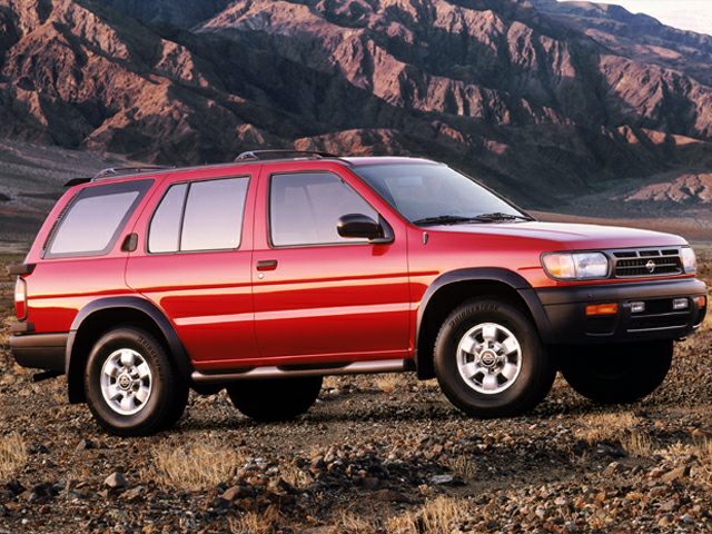 #ThrowbackThursday with this classic 90's #NissanPathfinder! Can you guess exactly what year this retro ride is from? Leave your guess in the comments below!