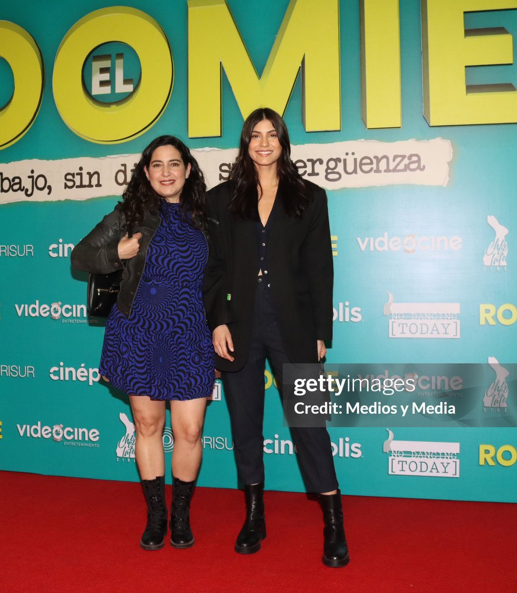 Bárbara con ese outfit es muy superior, me encanta porque se ve bien alta 🤩