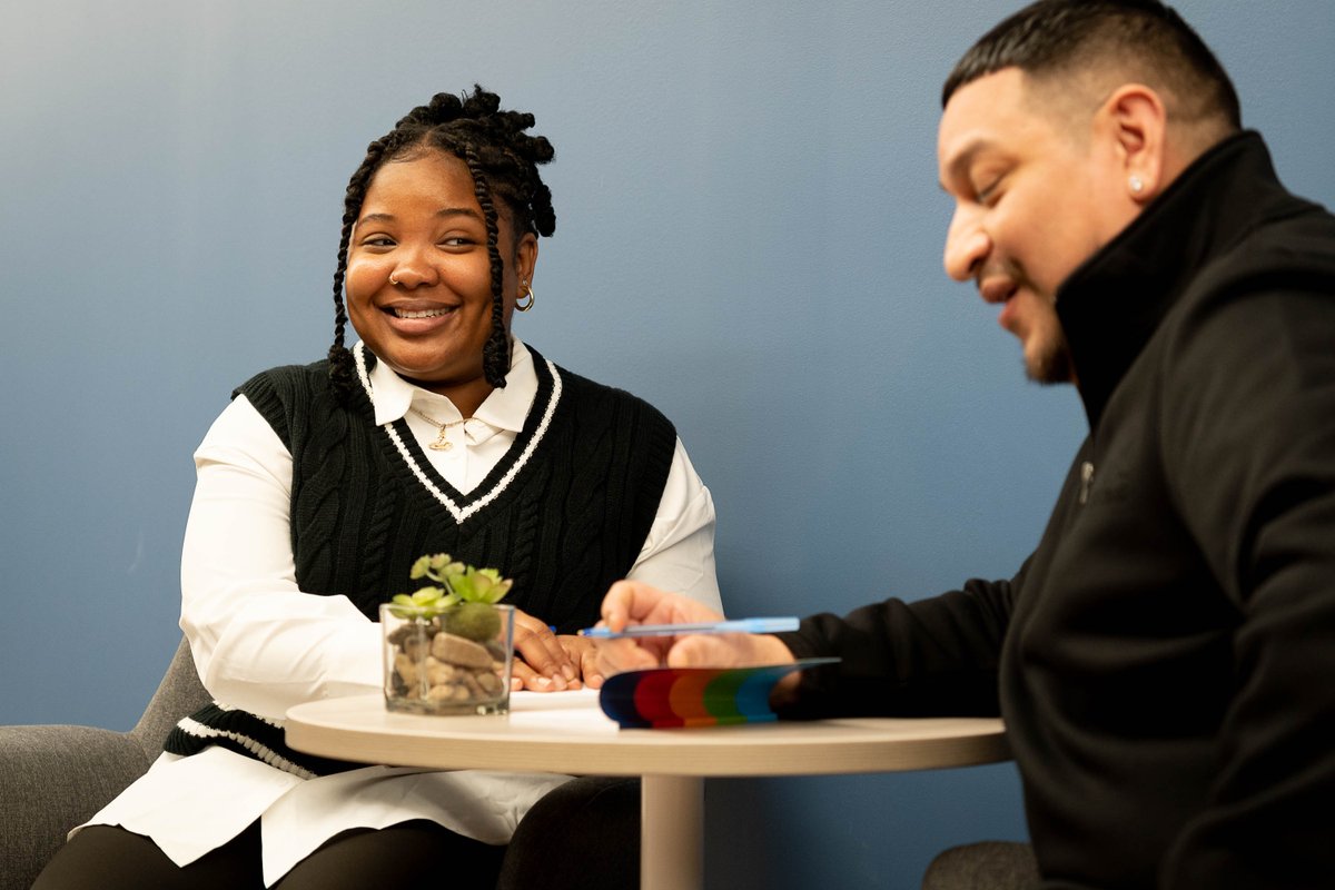 ❗FUN FACT❗ ANYONE can refer a candidate to work at Ascend and you can be eligible to receive up to $2,000? Click the link below to fill out a brief form letting us know why your friend, family member, or colleague would be a good fit at Ascend  🤝

apply-ascendlearning.icims.com/jobs/referral?….