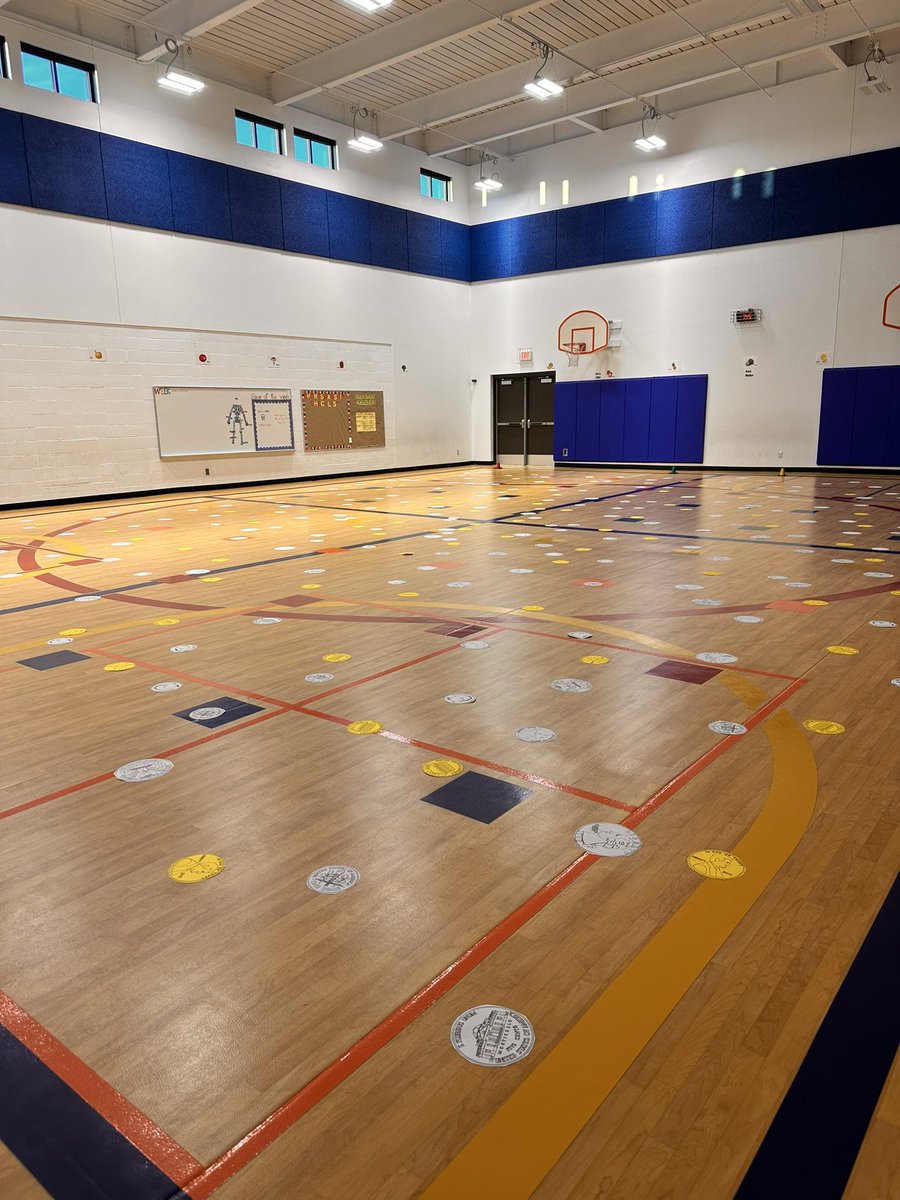 gigemITS's tweet image. Stacking up memories, one coin at a time! #coincollector #countingacollection #racingtoadollar @MsCowes @BCE_BlueJays @RRISDCurriculum @RRISDTech