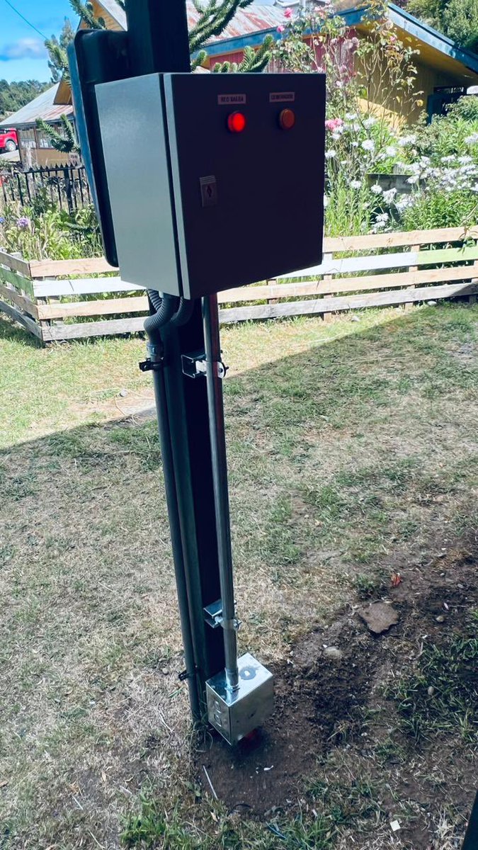 Juaneduardoconc's tweet photo. Finalizamos los trabajos para dotar de un NUEVO GENERADOR DE ENERGÍA para situaciones de emergencia en #PostaMunicipal de #SaludRural del sector de #PidPid. https://t.co/QfonvnVXUU