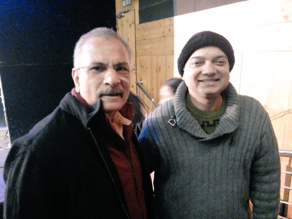 Rajeshparasher3's tweet photo. Nice meeting #pavanmalhotra #tagoretheatre #Chandigarh https://t.co/PxW5DIABhO