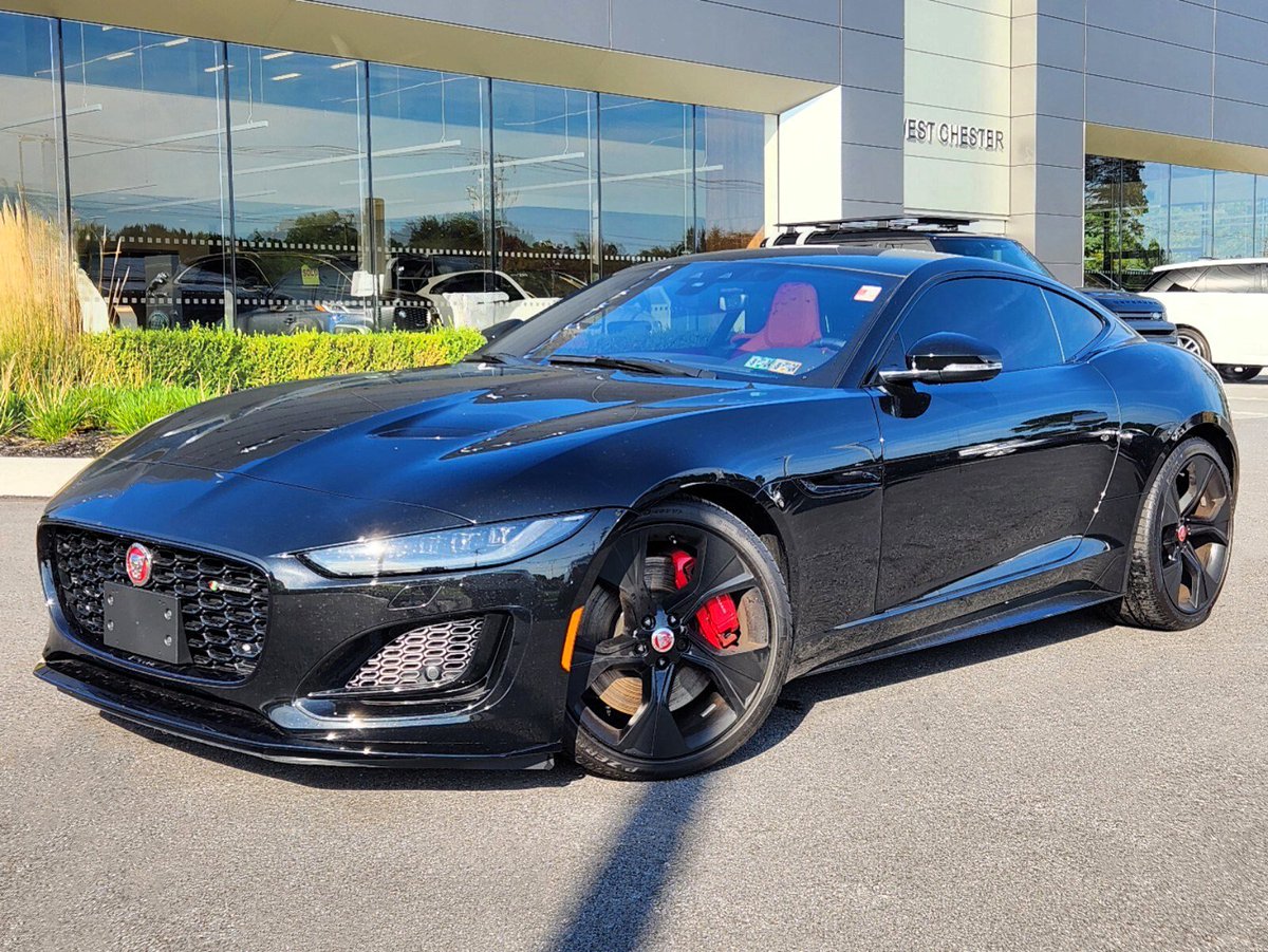 JLRwestchester's tweet image. Experience this Certified 2023 Jaguar F-TYPE P450 at Jaguar Land Rover West Chester 🏁

Dealer Price: $81,495
Stock #: P5217

Connect with our Sales Consultants and make this #FType yours ⬇
📱(610) 436-0600
📍1330 Wilmington Pike West Chester, PA 19382
💻landroverwestchester.com/inventory/2023…