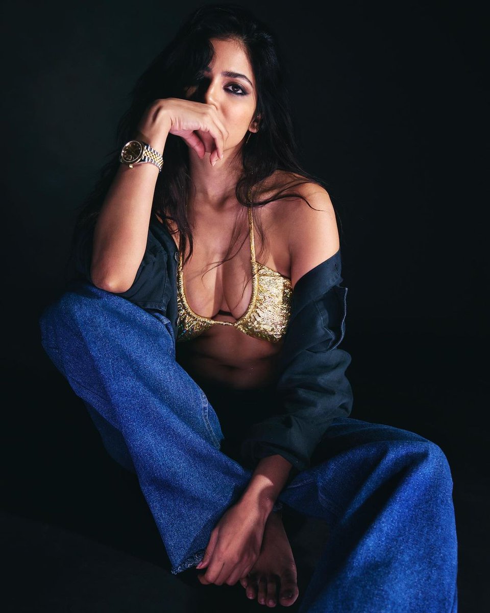 modesonely's tweet photo. Take a Look at these Recent Photos of the Stylish Actress #MalavikaMohanan https://t.co/lG8P3Nlj0g