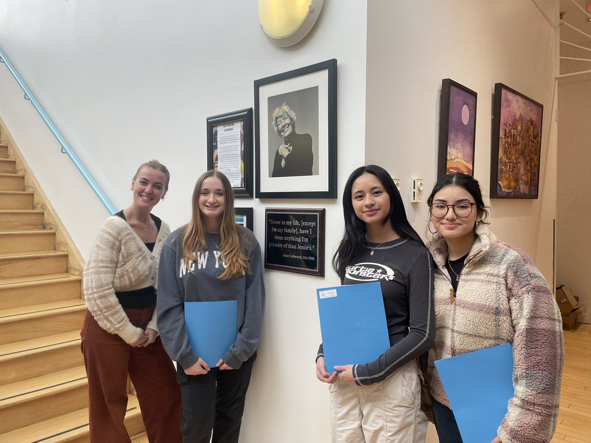 Thank you to these wonderful <a href="/NorthTorontoCI/">North Toronto CI</a> students for choosing to do their Youth Philanthropy Initiative project on Jessie’s Centre! It was wonderful having you 🥳