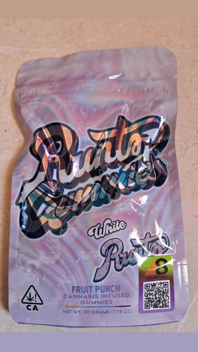 Cualquier vara estoy vendiendo de estos bichitos de 3 gramos de resina y confiticos con 1 gramo. Si ocupan algo me avisan cualquier cosita.
Y ayudénme con un rt porfis 🫶🏼