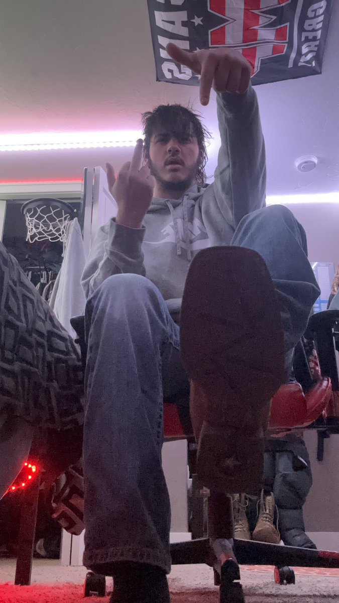 domcorb's tweet photo. which pig is gonna worship these boots tonight 🐽#cashfag #footworship #findom #cashmaster #cashslave #footlsave @MASTER_UPDATES https://t.co/5jo0eNYfi3