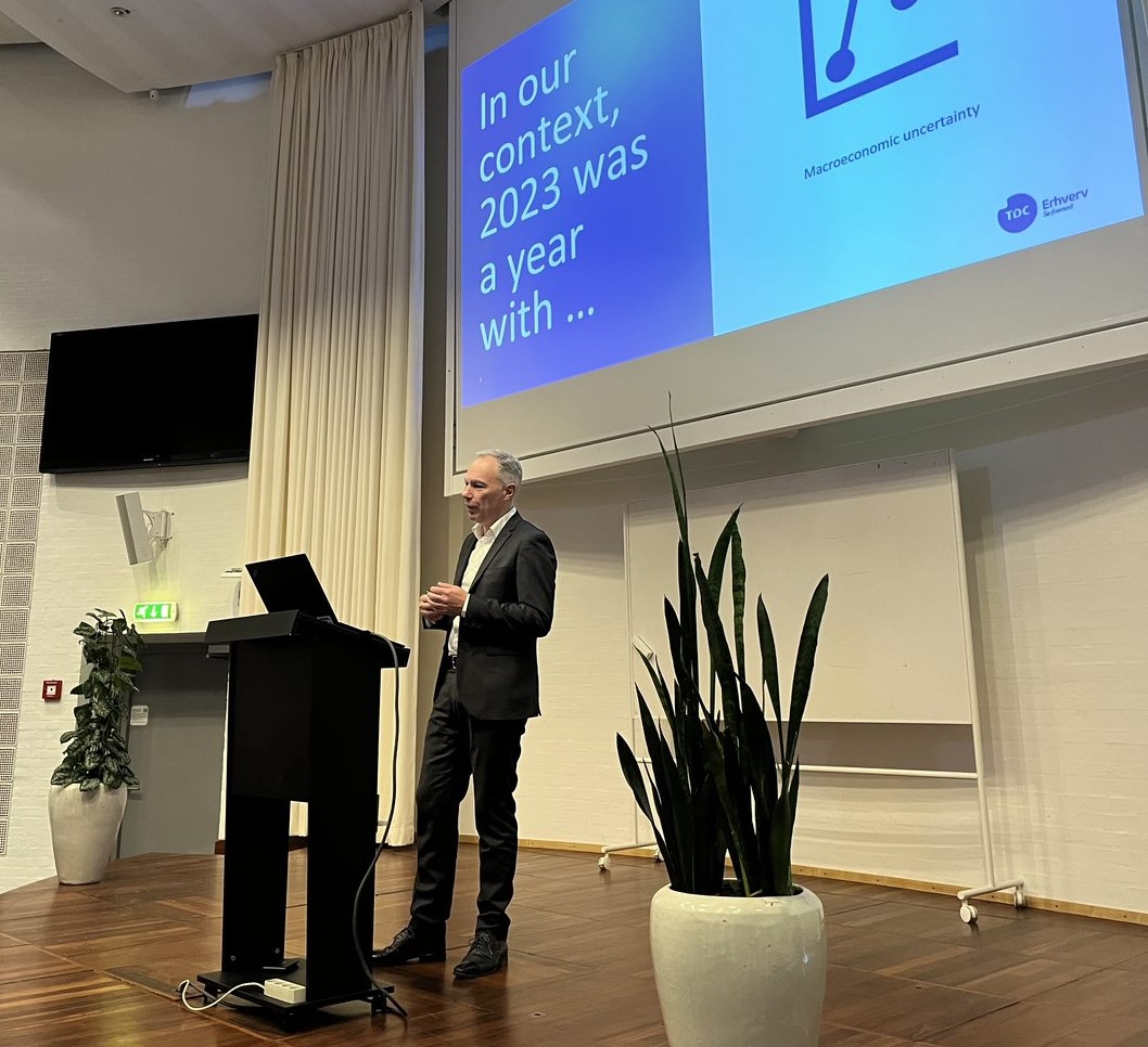 Tusind tak til de mange kunder og samarbejdspartnere der havde lagt vejen forbi til nytårskur i dag. 

Jeg havde fornøjelsen af at give status på 2023 og spådomme for 2024. <a href="/DavidGuldager/">David Guldager</a> gav et super godt indblik i hvad 2024 kommer til at bringe - særligt med fokus på AI