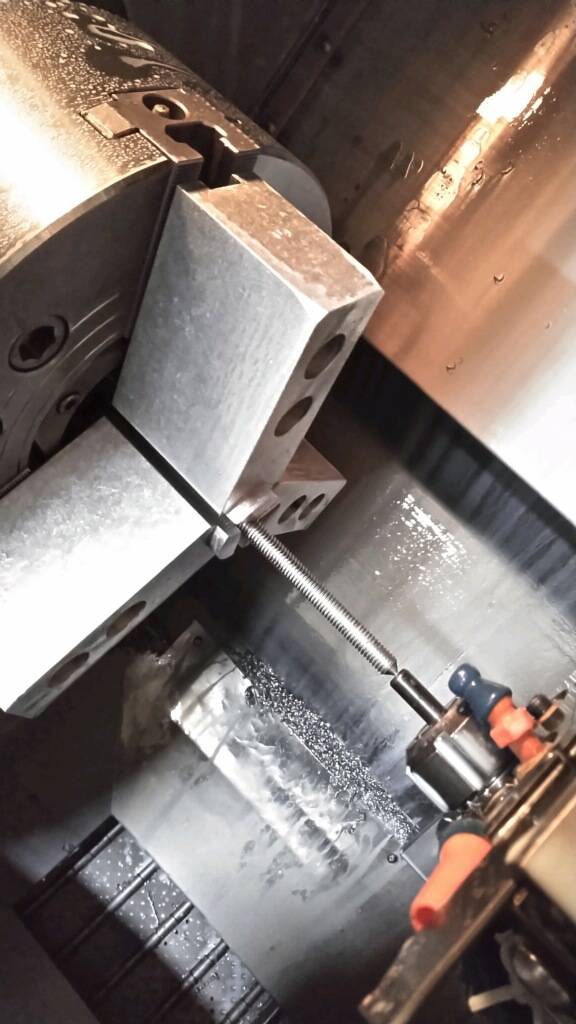 3DXIndustries's tweet photo. Machining a threaded clamp part from stainless steel for our Sawbones client. We're making 1,000 of these units which end up in bone clamps.  $DDDX #MadeInTheUSA #manufacturers #medical #3dprinting https://t.co/6MbFc9Hxl5