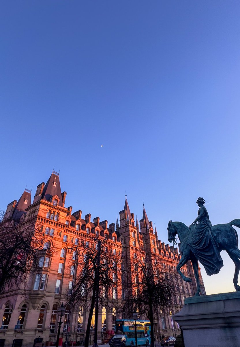 BigWorldSmallPockets tweet media