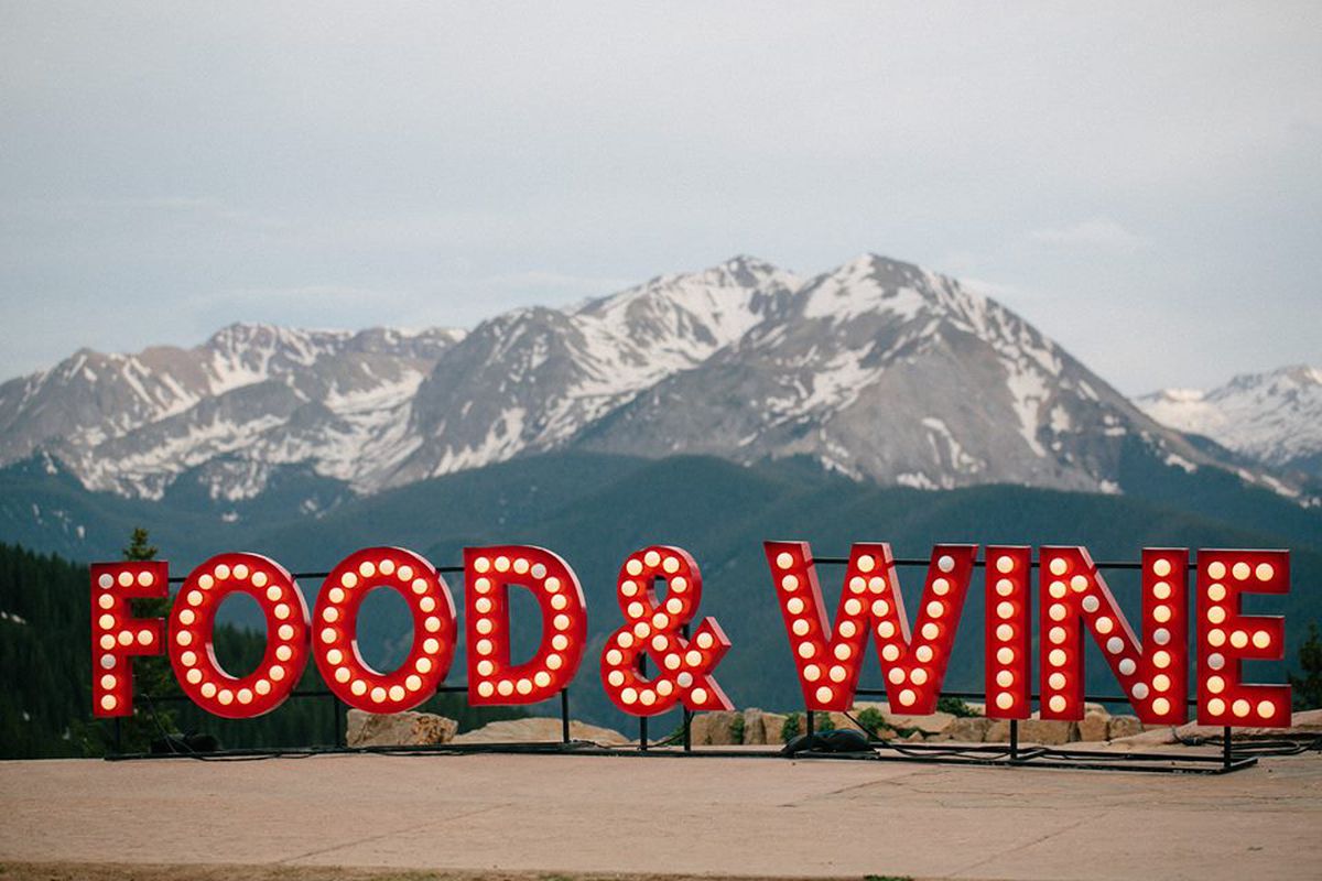 Who's ready for a Summer trip to #Aspen? 😍 @FoodAndWine Classic is back for it's 41st year tucked away in the #ColoradoMountains 🏔️🏔️🏔️ Passes are moving FAST 🎟️ Secure them now ⬇️ magazines.com/food-wine-clas…