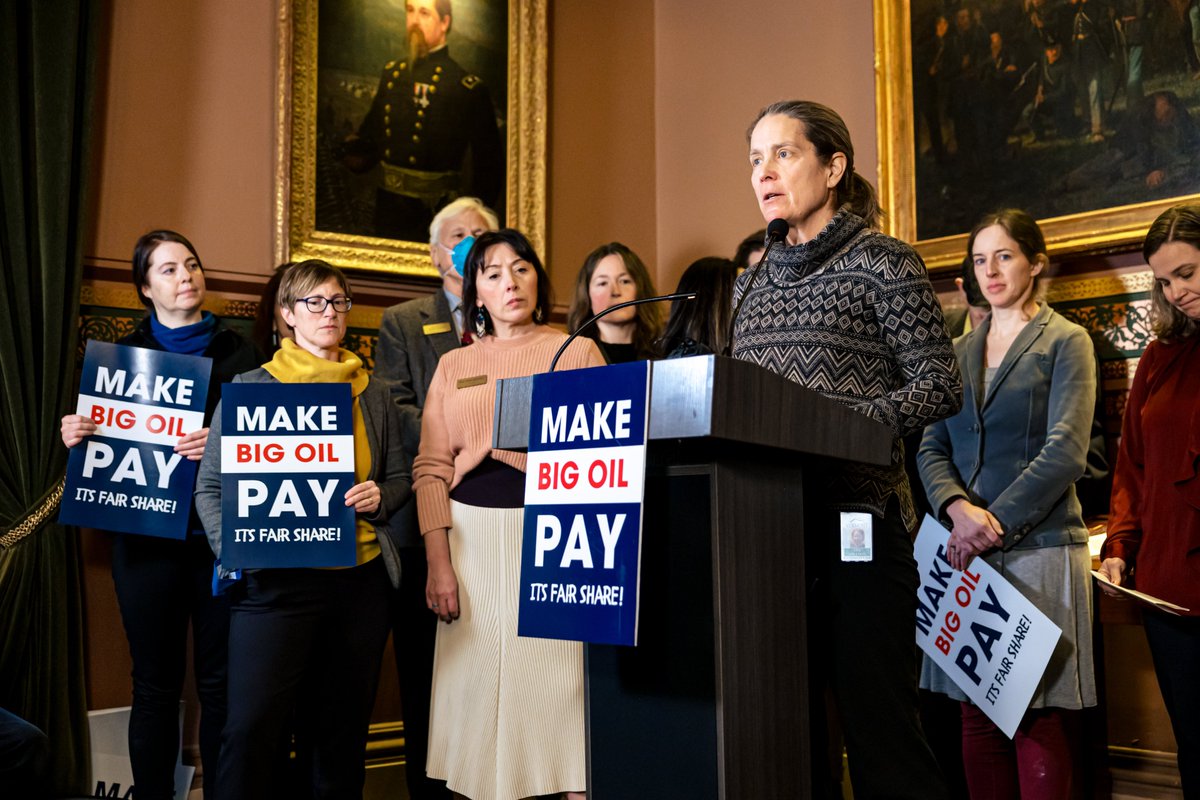 VPIRG's tweet image. On Tuesday, legislators held a press conference to introduce the Climate Superfund Act, legislation that would hold #BigOil accountable for the damage they have caused to our climate. #vtpoli [1/3]