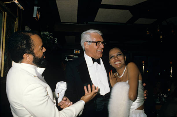 Remembering the legendary Cary Grant on his birthday with a Supreme memory.

#CaryGrant #DianaRoss #BerryGordy