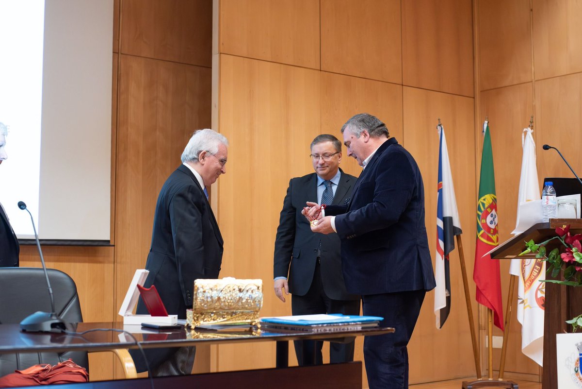 SEMG 🩺 #OrgullososDeEstarALaCabecera👩‍⚕️👨‍⚕️ tweet media